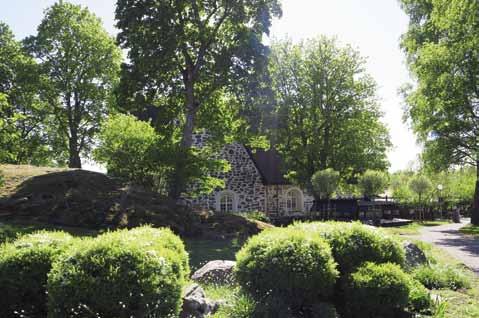 hälft. Välkommen till kyrkan och hembygdsmuseet i sommar!