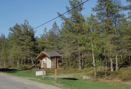 Kulturmiljö En milstolpe, Nysätra 62:1, ligger ca 100 m norr om den befintliga rastplatsen.