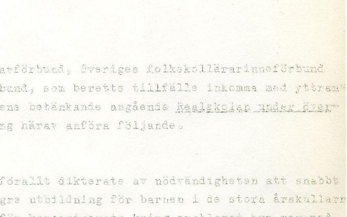 betänkande angående Realskolan under över." gångstiden, får i anledning Allmänna synpunkter. i härav anföra följande.