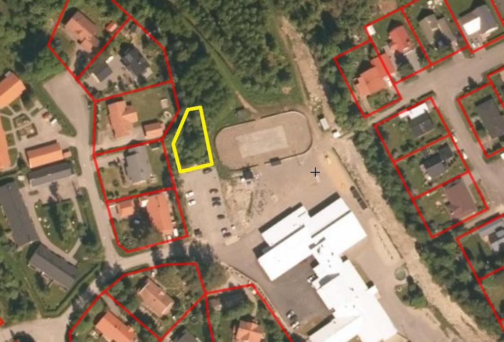 S i d a 19 Tomtens byggnadsytor förstoras i den sydöstra delen av tomten i riktning mot Lundvägen.