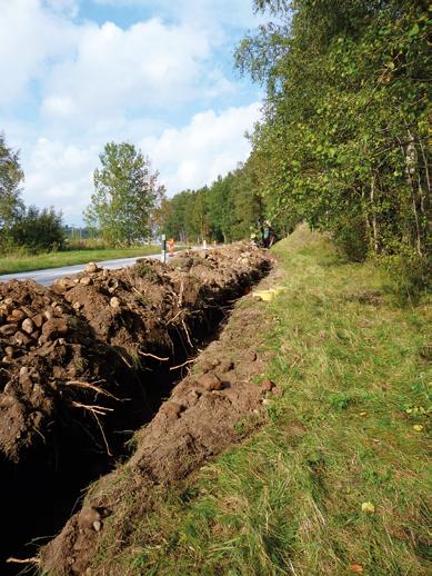 ARKEOLOGGRUPPEN AB RAPPORT 2016:20 ARKEOLOGISK FÖRUNDERSÖKNING I FORM AV SCHAKTNINGSÖVERVAKNING