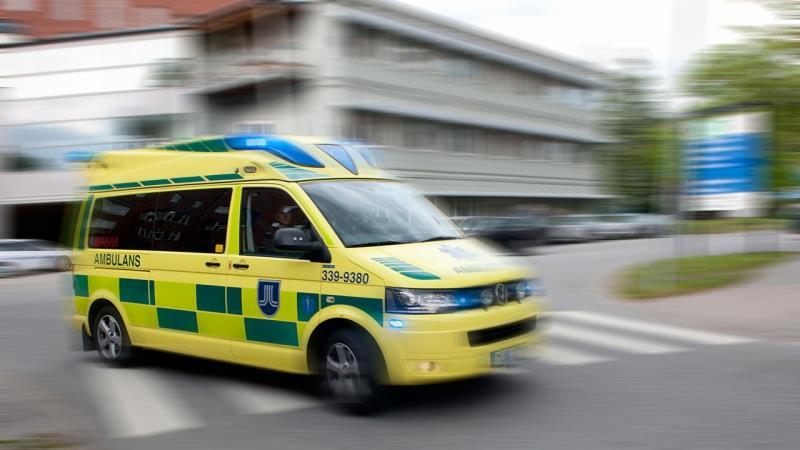 Sammanfattning Sida 5 Foto: Denny Lorentzen I årsrapport 2017 redovisas ekonomi, statistik och verksamhetstal för följande avtalsområden: Prioritering och dirigering av prehospitala enheter, Vägburen