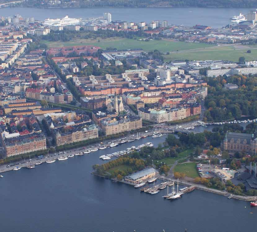 FINANSIELL INFORMATION Finansiell översikt Årsredovisningarna är upprättade i enlighet med årsredovisningslagen och Bokföringsnämndens allmänna råd BFNAR 2012:1 Årsredovisning och koncernredovisning