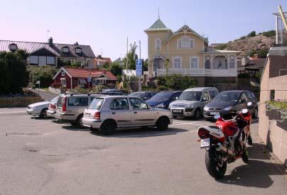 Släggö avgränsar åt vänster och utsiktsberget vid Carlavägen åt höger.