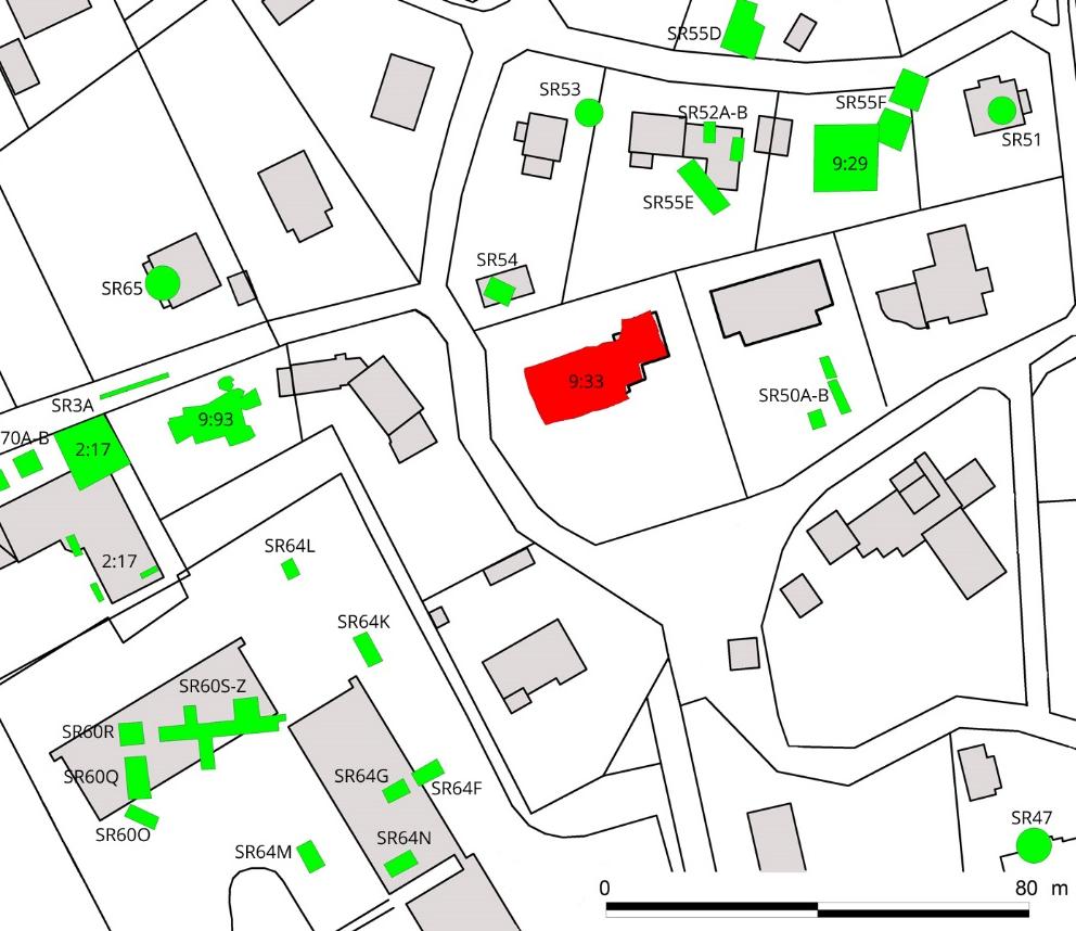 Figur 4. Karta med tidigare undersökningar i närområdet. SR står för stadsarkeologiskt register och övriga nummer är fastighetsbeteckningar.