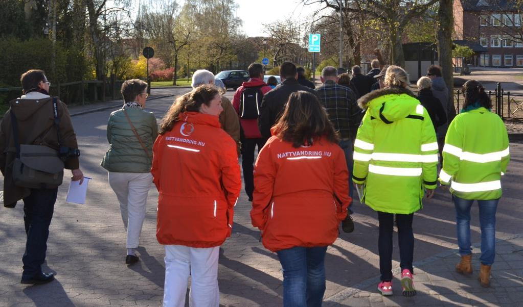 Trygghetsvandring i området runt S:t Olovs sjö den 23 april 2015 reviderad 2016-06-30 En kväll i slutet av april gav sig 23 personer ut på trygghetsvandring i området runt S:t Olovs sjö.