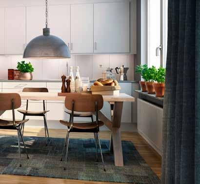 . Smart förvaring Lägenheterna bjuder på bra förvaringsmöjligheter med klädkammare eller garderober, som är utrustade med hylla, klädstång och trådbackar.