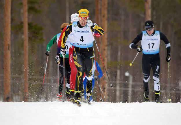 MIGHTY SPORT ELITE CAFFEINE HYDROGEL CITRUS Foto: Ulf Mårtensson - Gelerna är enkla att hantera och använda.