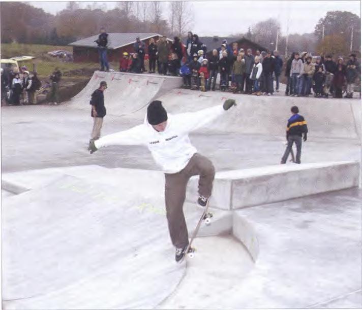 GRONA FAKTA 2/2004 Däremot finns inte de mest utmanande höjderna högsta punkten är 1,80 meter.