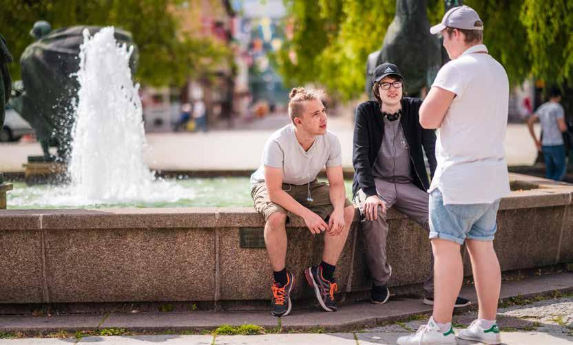 Välfärdsinriktade mål 4 Riktlinjer De unga är vår framtid. Vi ska, i enlighet med det Ungdomspolitiska programmet, öka tillgängligheten av bostäder för unga.