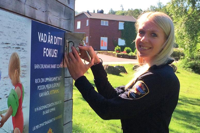 rehabilitering 7 669 2,39 7 77 2,53 8 751 3,8 Nyanställda under året 7 4 7 Föräldrarledighet 7 4 2,31 7 59 2,3 4 418 1,55 Personalomsättning (%) 6,7 5,89 6,7 495,15 1 353,44 632,22 Sjukfrånvaro (%)