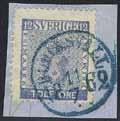 1122 2f 4 skill blå, tätt bottentryck, medeltjockt papper. LYX-stämplat STOCKHOLM 5.AUG.57. Baksidan signerad med angiven leverans 7c i blyerts.