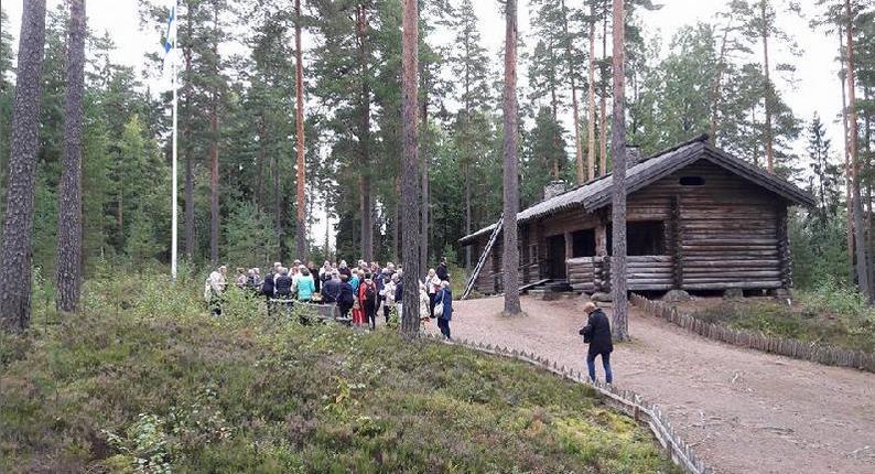 MOTION I Må Bra-dagen, som i år arrangerades i samband med Esbo IF:s Solvalla trail söndagen 8.10, deltog 23 marthor. Flera kretsar rapporterar motionsdeltagande.