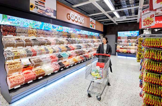 Nya marknader, initiativ och koncept Cloetta förvärvade under våren 2017 Candyking Holding AB ( Candyking ) med dotterbolag som är en ledande konceptleverantör inom lösviktgodis i Norden och