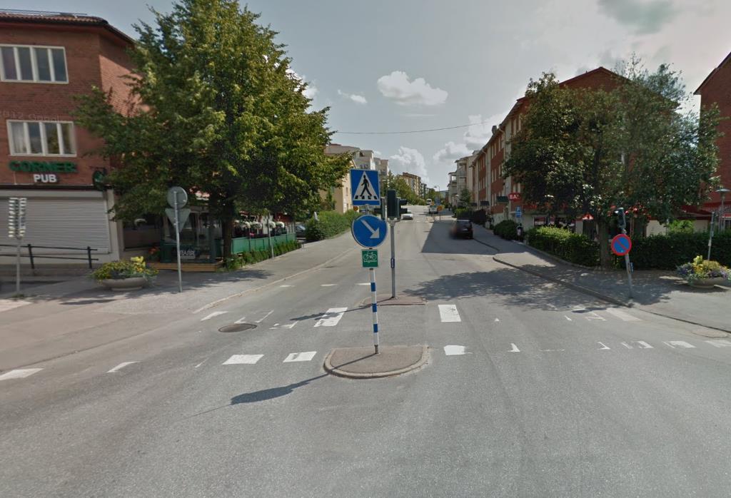 26 / 72 Figur 11. Södergatan från korsning Stationsgatan/Södergatan.