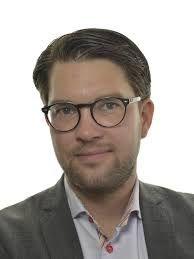 Sverigedemokraterna är Sveriges tredje största parti. I valet 2014 fick de 13 procent av rösterna. Sverigedemokraternas märke är en blåsippa och Jimmie Åkesson är partiledare.