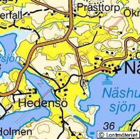 HEDENSÖ Gods i Näshulta sn i Öster-Rekarne med medeltida anor. Vid sidan av den karolinska mangårdsbyggnaden reser sig högt över sjön ett stenhus från 1300-talet, sannolikt byggt som försvarsborg.