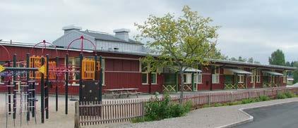 Björktjära skola Kommunal Helhetssyn, kunskaper och arbetsglädje Björktjära är en F-6 skola som ligger centralt i ett villa- och hyresområde 2 km från Bollnäs centrum.
