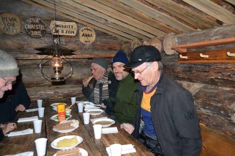 Kalendarium vinter/vår 2017 för Gästrikland Januari SAW SAW SAW Första måndagen i månaden kl 18-22 på Tennstopet i Gävle. Kom och föreslå låtar och spela med. Gott käk och fin pilsner.