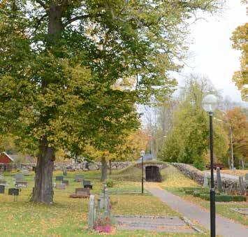 5. Förnyelse Gamla kyrkogården Tensta kyrkogård är en förhållandevis stor sockenkyrkogård.