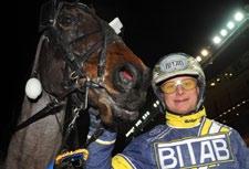 Kontio Jorma (S) 1.587 220 varav utlandet 19 3 7. Bergh Robert (B) 721 178 varav utlandet 31 6 8. Söderkvist Stefan (Å) 1.526 172 9. Takter Johnny (J) 1.270 137 varav utlandet 13 1 10.
