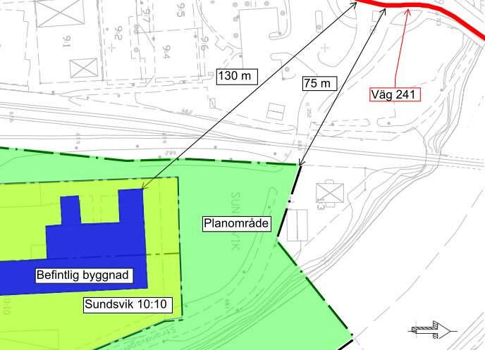 2.2.2 Väg 241 Väster om Fryksdalsbanan och planområdet löper väg 241 vilken är en sekundär transportled för farligt gods. Kortaste avståndet mellan planområdet och väg 241 är cirka 75 meter.