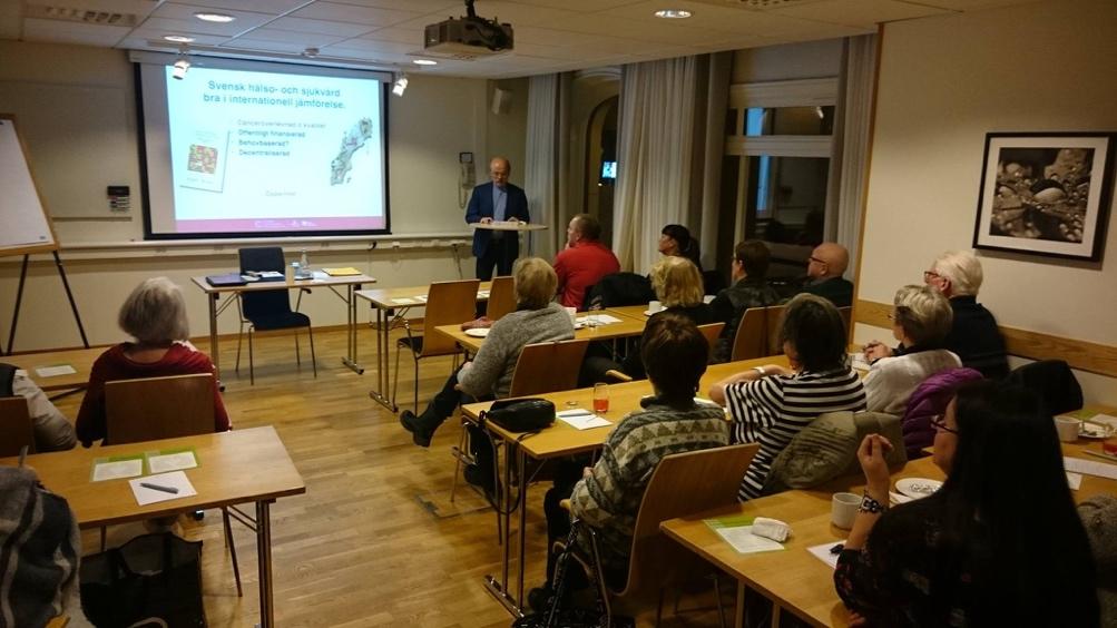 Bengt Sjöberg, kontaktsjuksköterska från Cancercentrum i Umeå informerade om kontaktsjuksköterskans roll och Dr Danija Stepule, Lungkliniken i Sundsvall berättade om utredning av lungcancer.