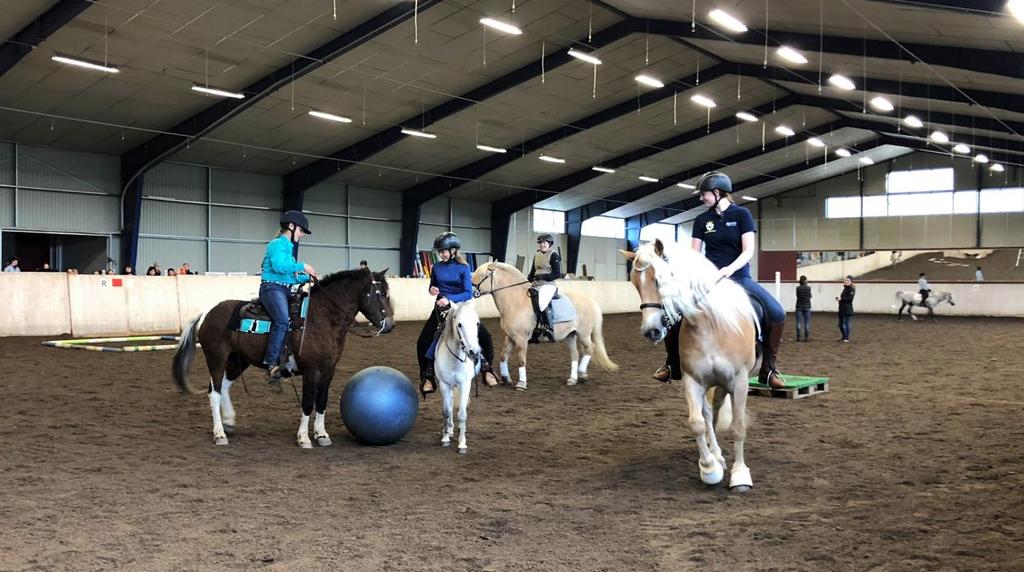 Tuff samt Starlight Nørlund Meya och