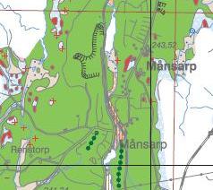 I öster gränsar området till Hustomtevägen och söder om området ligger ett skogsparti. Omkring 250 m väster om området rinner Tabergsån. 7.1.