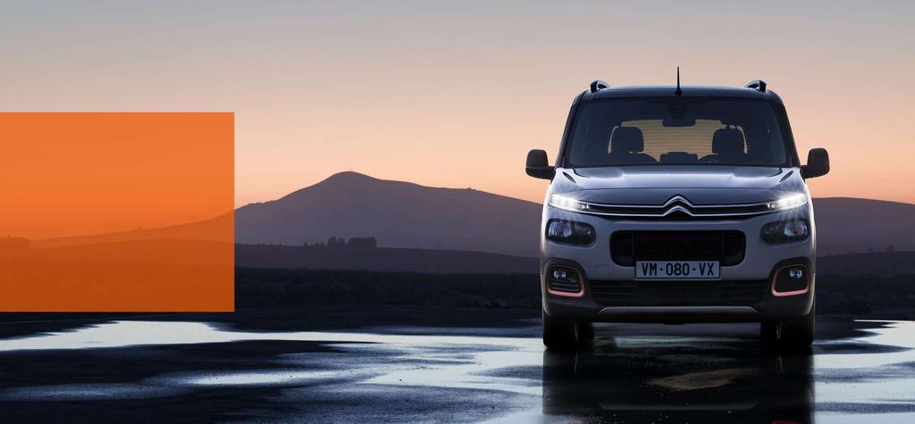 TEKNIK FÖR ÖKAD SÄKERHET OCH FLER UPPKOPPLINGSMÖJLIGHETER Nya Citroën Berlingo är utrustad med den senaste tekniken.