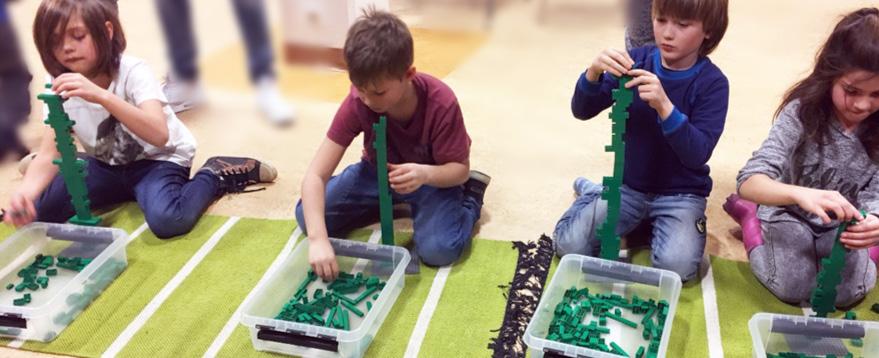 legohav. Drop-in. Legoaktivitet för barn och unga i åldern 5-15 år!