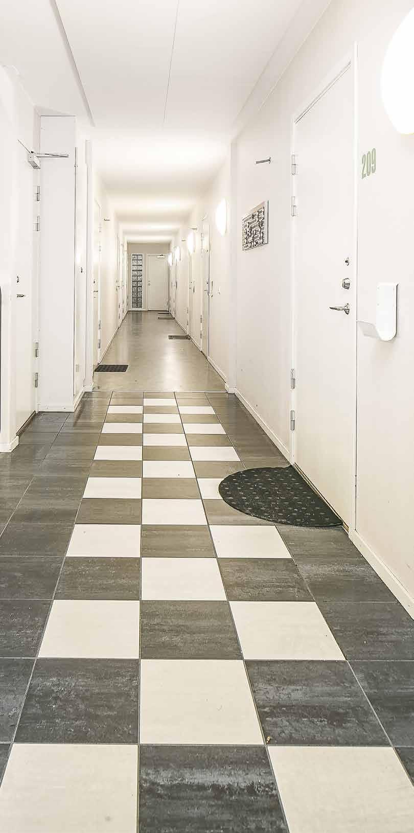 Fastigheten LÄGE Hästen 4 är belägen i korsningen Mellqvistgatan- Fahlgrensgatan i stadsdelen Herrhagen.