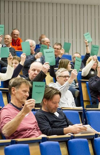 Förbundsmötet 2018 (forts.) Förbundsmötet i mars 2018 gick på styrelsens yttrande över den första kartmotionen och besluten för övriga motioner kunde hänvisas dit.