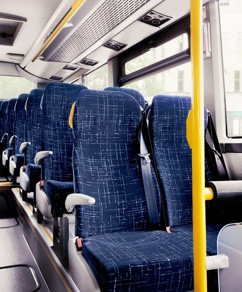 Som passagerare kommer du att uppskatta den trivsamma miljön och de funktionella detaljerna, som de nya bagagehyllorna och de individuella läslamporna och servicepaketen som finns som tillval.