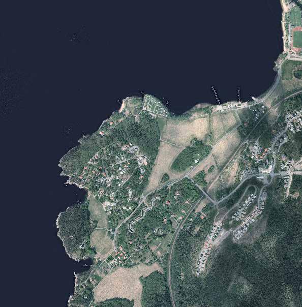 OMRÅDET 890 m PLAYA MJÖRN Alingsås största badplats 900 m FOTBOLLSPLANER Här tränar Alingsås FC och AIF 1 300 m LÖVEKULLE BADPLATS Familjevänligt med nära till service 150 m STADSSKOGEN- SKOLAN Med