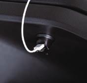 Två USB-portar för bevara energi och kontrollen.