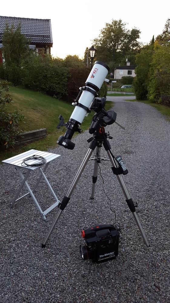 8 TS-Optics 107mm APO på Celestrons AVX-montering med Nikon D800 monterad.