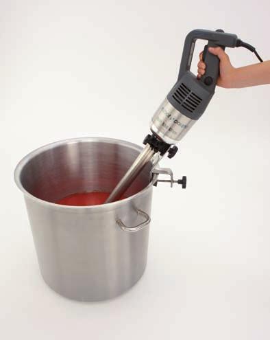 En exklusiv teknik! I korthet: Perfekt hygien: mixerhus, kniv och vispar är helt löstagbara för en snabb och effektiv rengöring. Ett Robot Coupe patent.