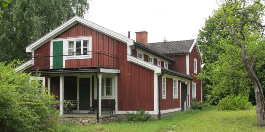 Syskonen Wirdes bostadshus som byggdes om 1928 i återhållen