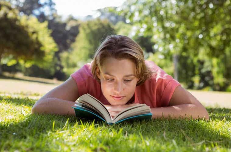 Vår undersökning 2017: Nedsatt läsförmåga, 53%: Läsning är ett måste i vårt samhälle!