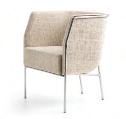 Sits i plywood med stoppning av formgjuten kallskum. Stor soffa inkl. pocket-spring resårer. 77 77 62 18.