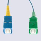 PATCHKABLAGE/MELLANSTYCKEN Sida 34 125709933 Kablage SM 1xG657A SC/UPC-SC/UPC Gul 3 m 125709934 Kablage SM 1xG657A