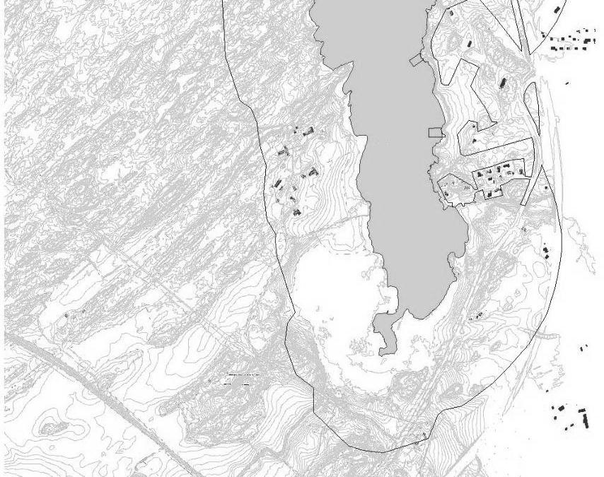 upphävas: - inom udde där befintlig fritidsbebyggelse finns - Brättegården (alternativ strandskyddsdispens) - inom den obebyggda marken mellan Brättegården och