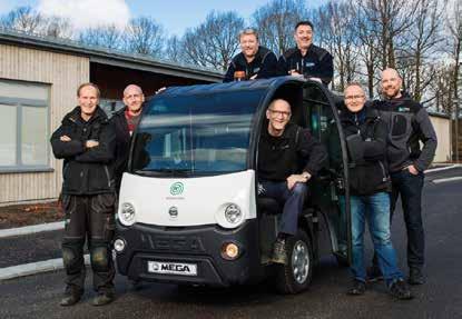41,0 7,6 Budgetavvikelse -4,4 8,6 1,2 Drift 2015 2015 2015 Nettokostnader, mkr Budget Bokslut Avvikelse Ledning 1,8 1,8 0,0 Fastighet 1,0 2,1-1,2 IT 1,7 2,6-0,9 Mark och anläggningar 35,6 34,9 0,7