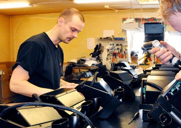 Produktuvecklingen ledde till att de blev Sveriges första kund av PTC-element från DBK. Än idag säljer vi PTC-element till Mobab och vi besökte deras tillverkning i Fjugesta, strax utanför Örebro.