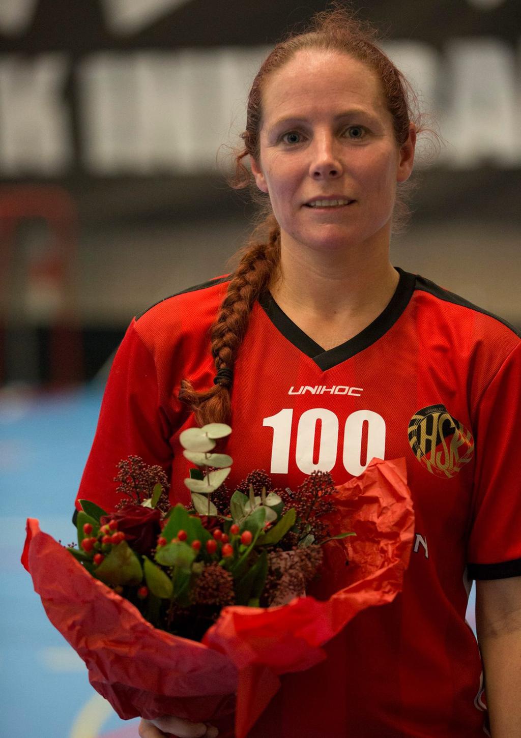 LINDA LAGERLUND: 100