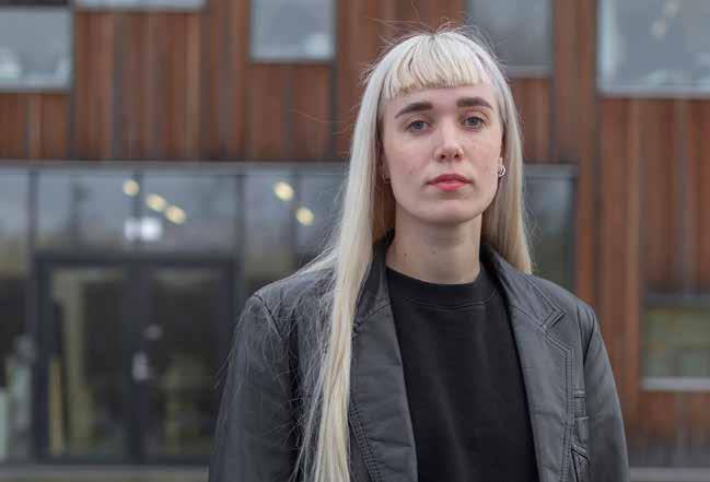 INTERVJU DYSLEXIN HINDRAR INTE MIG Ingenting är omöjligt, men allt blir så mycket enklare med rätt förutsättningar. Fråga bara Johanna Lundström, student vid Arkitektprogrammet.