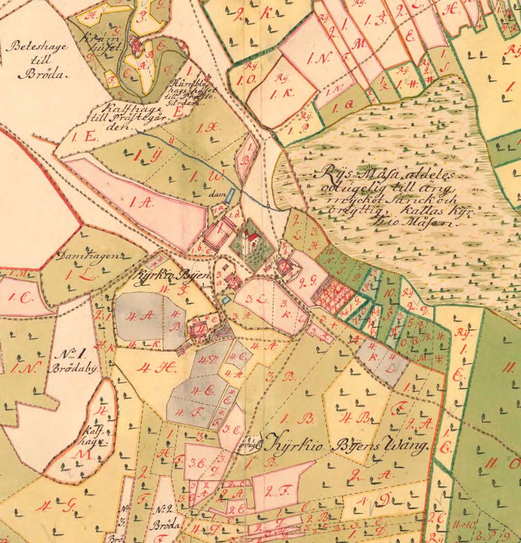 Fig. 7. Utdrag ur Geometrisk Avmätning från 1742. Pilarna markerar troliga öppningar i kyrkogårdsmuren. Kartan är inte skalsatt.