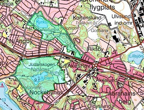 2012-04-25, s 24 (28) avstånd finns Kyrksjöslättens och Judarns naturreservat som ligger på ett avstånd av ca 500 meter från programområdet.