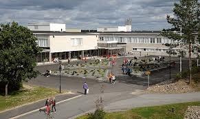 Till dig som är elev i Sursik skola Att växa som människa, att studera och arbeta, samt att fungera som samhällsmedborgare förutsätter både nu och i framtiden en bred kompetens som överskrider och